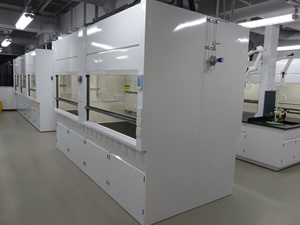 醫(yī)藥行業(yè)實驗室家具案例